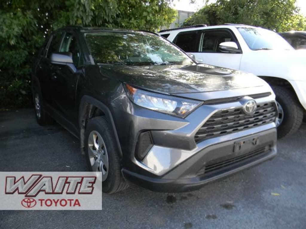 Used 2019 Toyota RAV4 LE SUV
