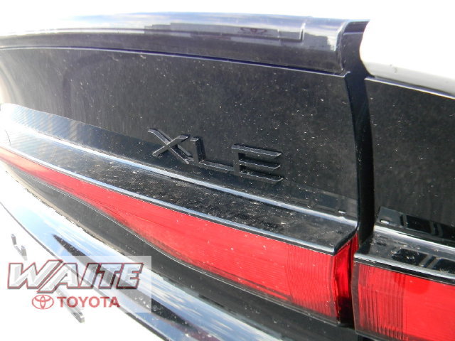 2026 Toyota Prius XLE - Photo 7