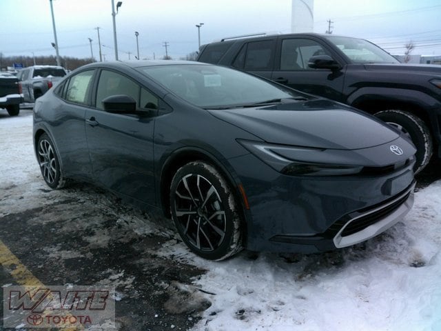 2026 Toyota Prius XSE's photo