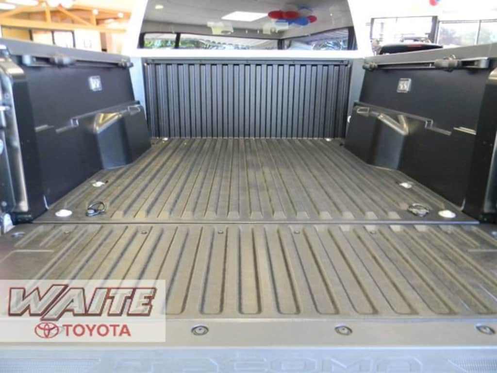 New 2026 Toyota Tacoma SR 4X2 DOUBLE CAB