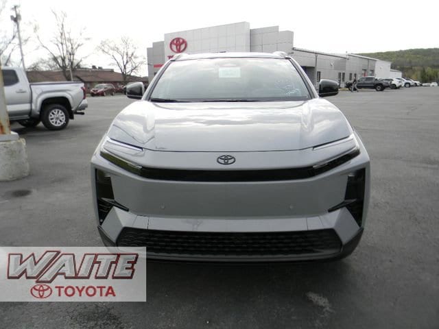 2026 Toyota C-HR SE - Photo 6
