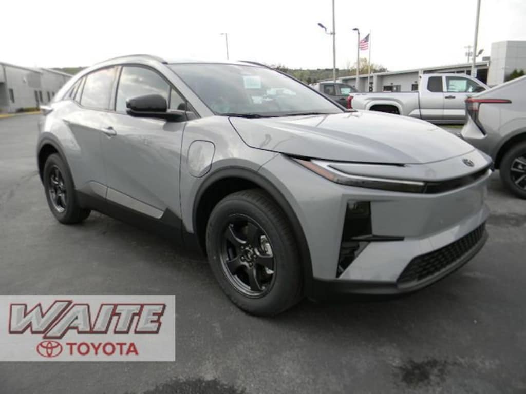 New 2026 Toyota C-HR SE SE AWD