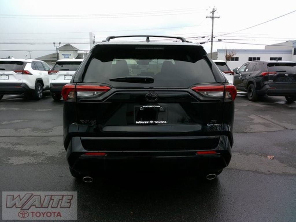 New 2025 Toyota RAV4 Plug-in Hybrid SE PLUG-IN HYBRID