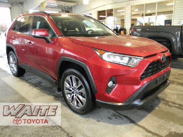 2020 Toyota RAV4 XLE Premium