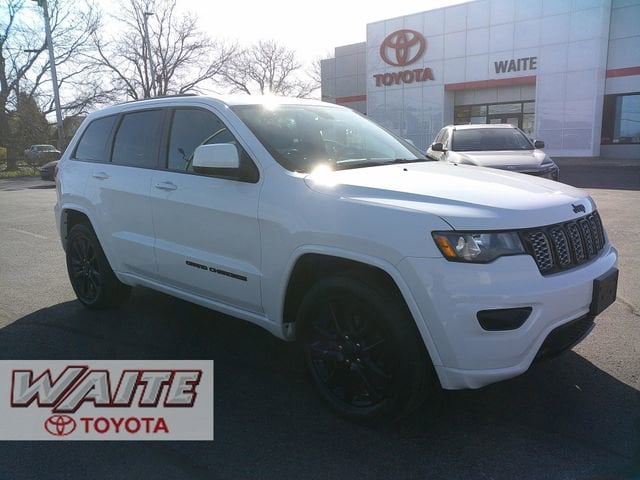2017 Jeep Grand Cherokee Altitude