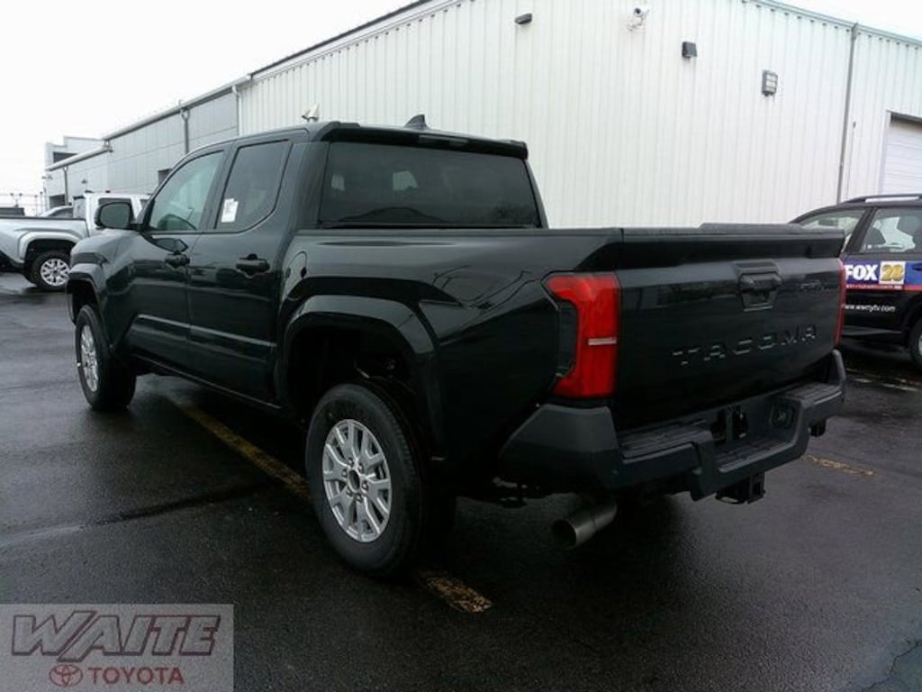 New 2026 Toyota Tacoma SR 4X2 DOUBLE CAB