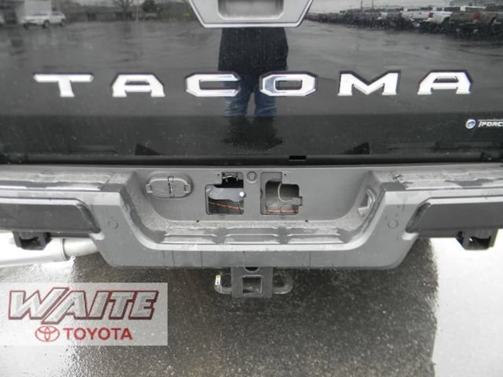 New 2026 Toyota Tacoma i-FORCE MAX Limited 4X4 DOUBLE CAB