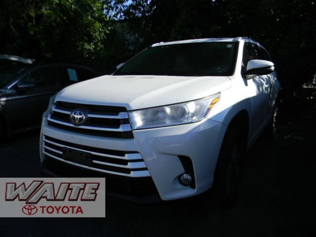 Used 2018 Toyota Highlander XLE V6 SUV