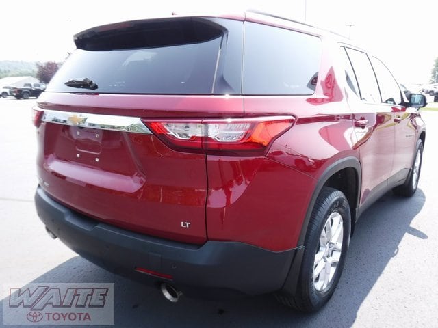 Used 2019 Chevrolet Traverse 1LT with VIN 1GNEVGKWXKJ153474 for sale in Watertown, NY