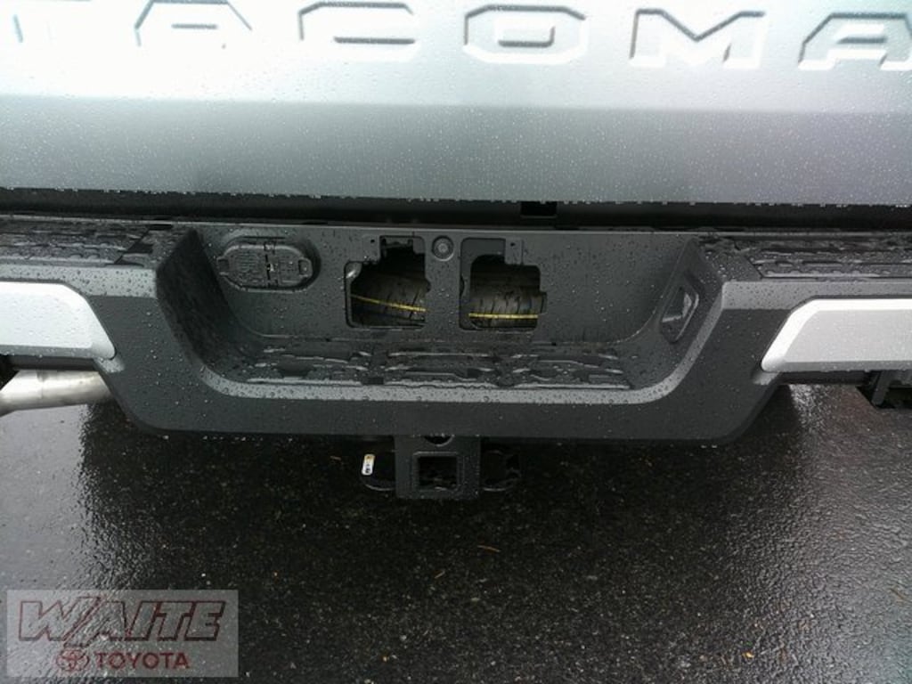 New 2025 Toyota Tacoma SR5 4X4 DOUBLE CAB