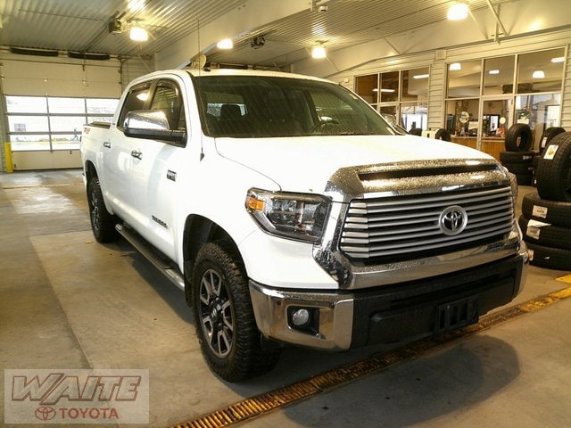 2017 Toyota Tundra Limited's photo