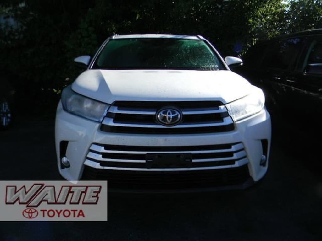 Used 2018 Toyota Highlander XLE V6 SUV