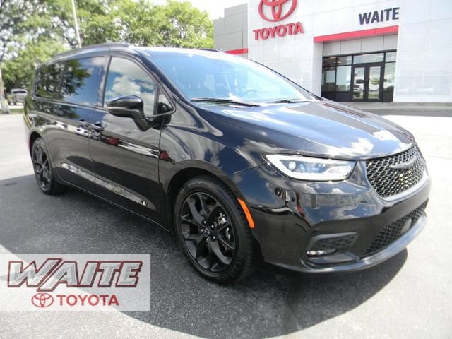 2025 Chrysler Pacifica