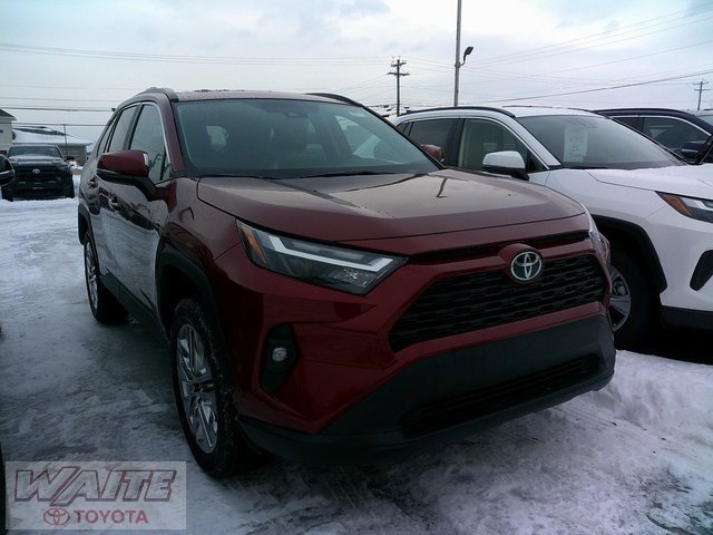 2025 Toyota RAV4 XLE Premium's photo