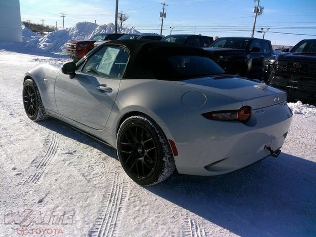 Used 2016 Mazda Mazda MX-5 Miata Grand Touring Convertible