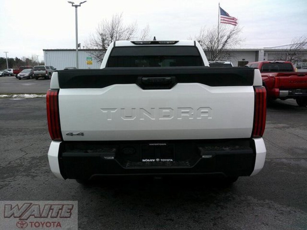 New 2026 Toyota Tundra SR5 SR5 CREWMAX 5.5