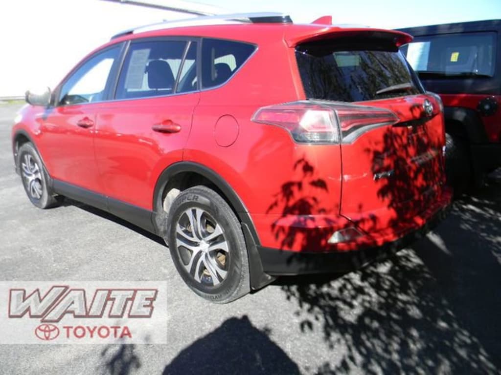 Used 2016 Toyota RAV4 LE SUV