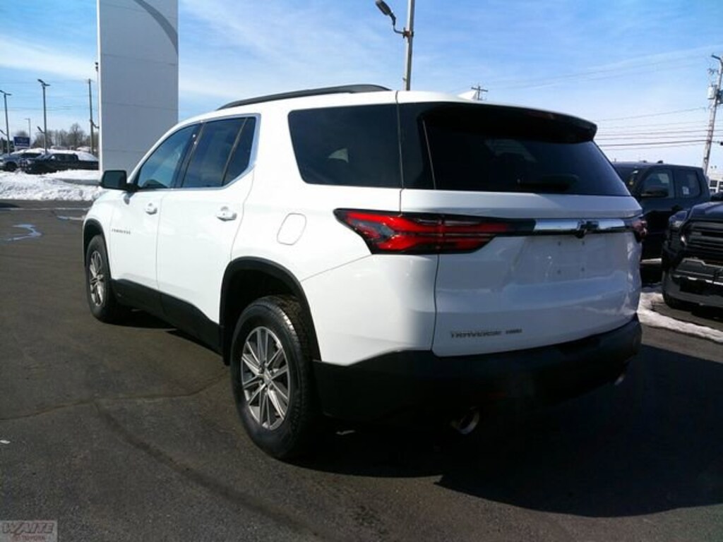 Used 2023 Chevrolet Traverse LT Cloth w/1LT SUV