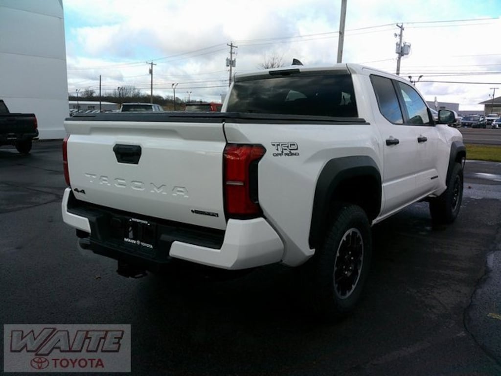 New 2025 Toyota Tacoma i-FORCE MAX TRD Off-Road 4X4 DOUBLE CAB HV