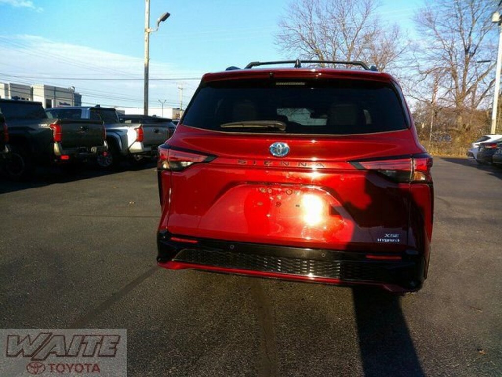 Certified 2021 Toyota Sienna XSE 7 Passenger Van