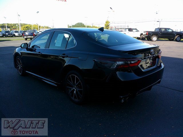2023 Toyota Camry Hybrid SE photo 4