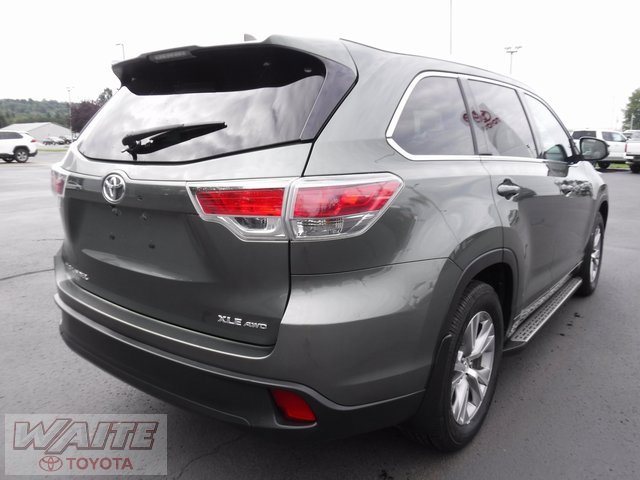 Used 2015 Toyota Highlander XLE with VIN 5TDJKRFH4FS112435 for sale in Watertown, NY