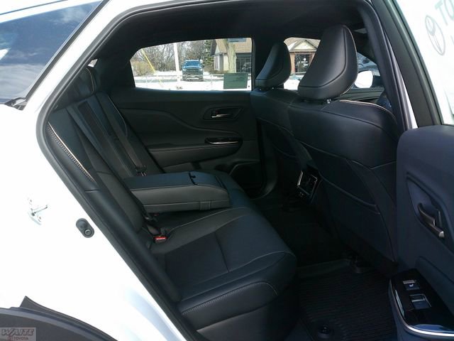 2026 Toyota Crown XLE - Photo 23