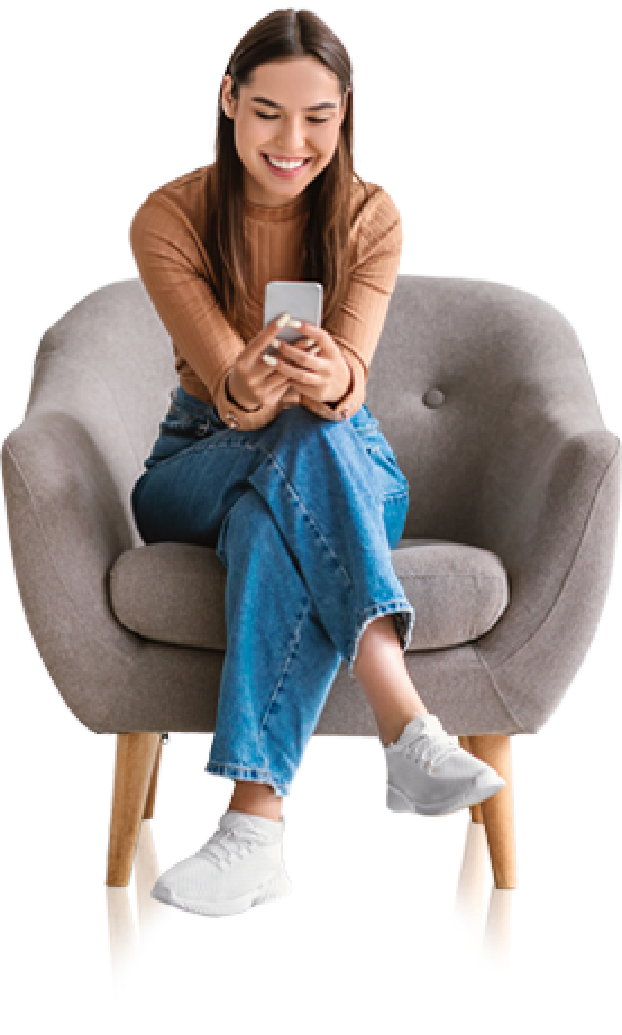 Lady in chair texting