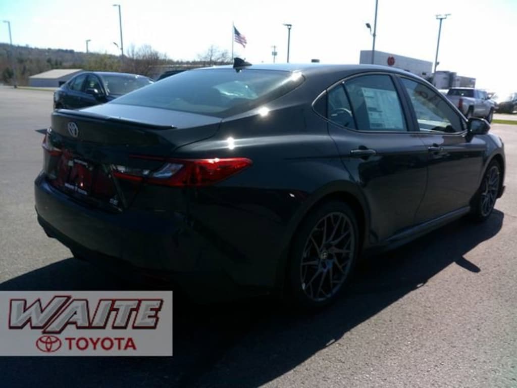 New 2026 Toyota Camry SE SE