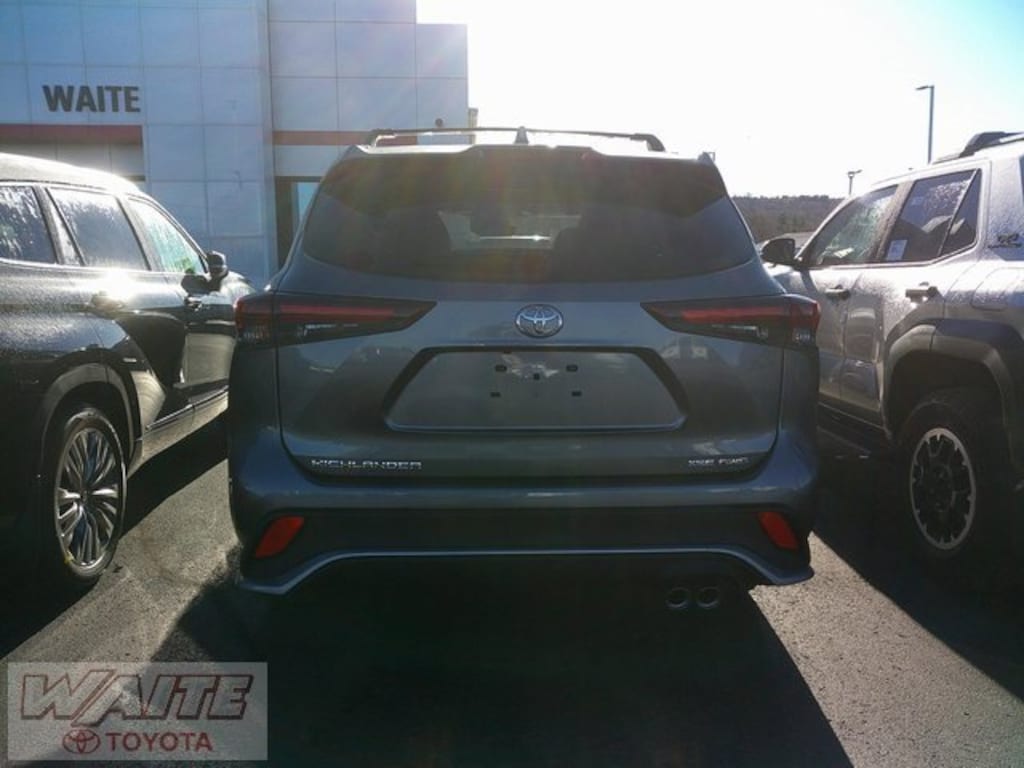 New 2026 Toyota Highlander XSE XSE AWD