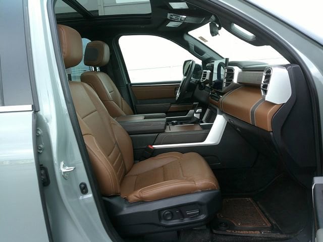 2024 Toyota Tundra 1794 Edition - Photo 33