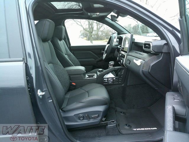 2026 Toyota Tacoma Limited - Photo 28