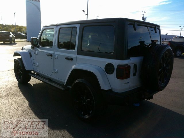 2023 Jeep Wrangler 4xe Sahara photo 4