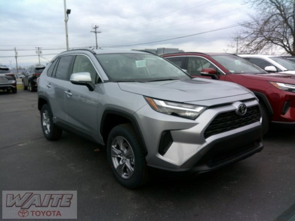 New 2025 Toyota RAV4 Hybrid LE LE AWD SUV