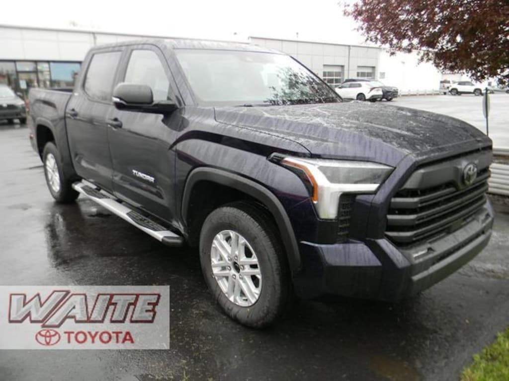 New 2026 Toyota Tundra SR5 SR5 CREWMAX 5.5