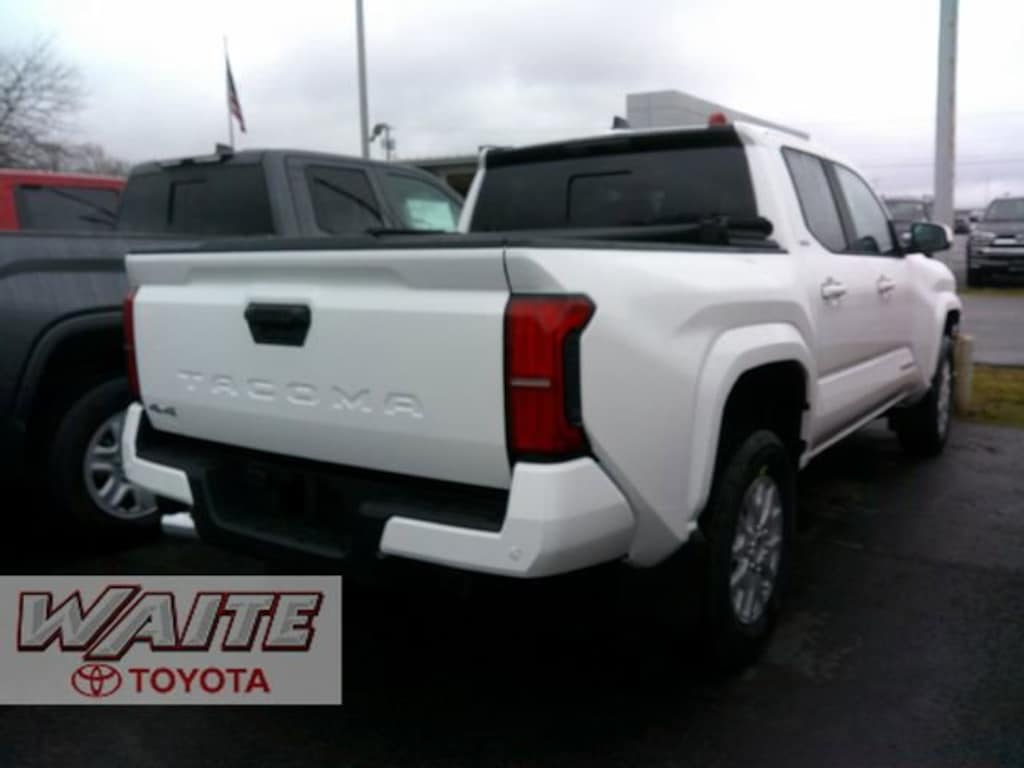 New 2026 Toyota Tacoma SR5 4X4 DOUBLE CAB