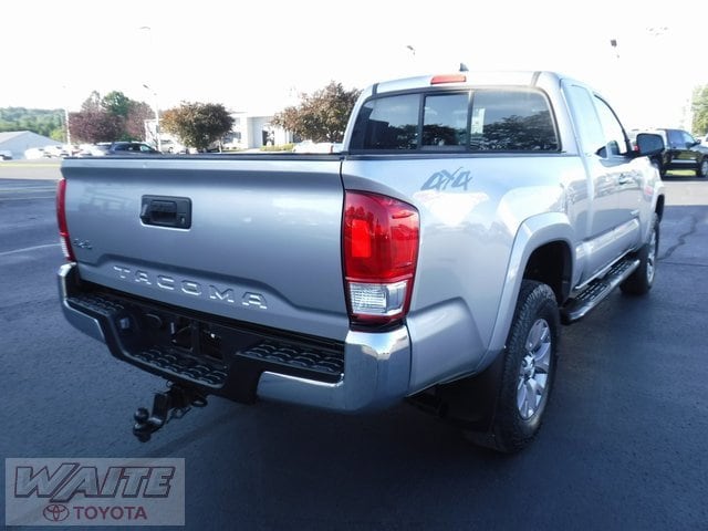 Used 2017 Toyota Tacoma SR5 with VIN 5TFSX5EN0HX048882 for sale in Watertown, NY