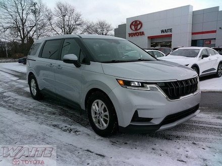 2023 Kia Carnival LX Seat Package MPV