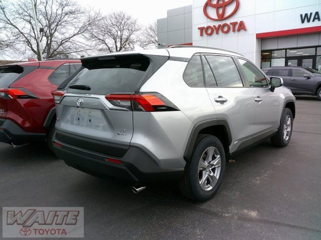 New 2025 Toyota RAV4 Hybrid LE LE AWD SUV