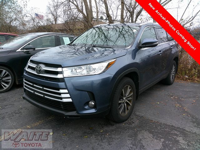 2017 Toyota Highlander SE XLE photo 4
