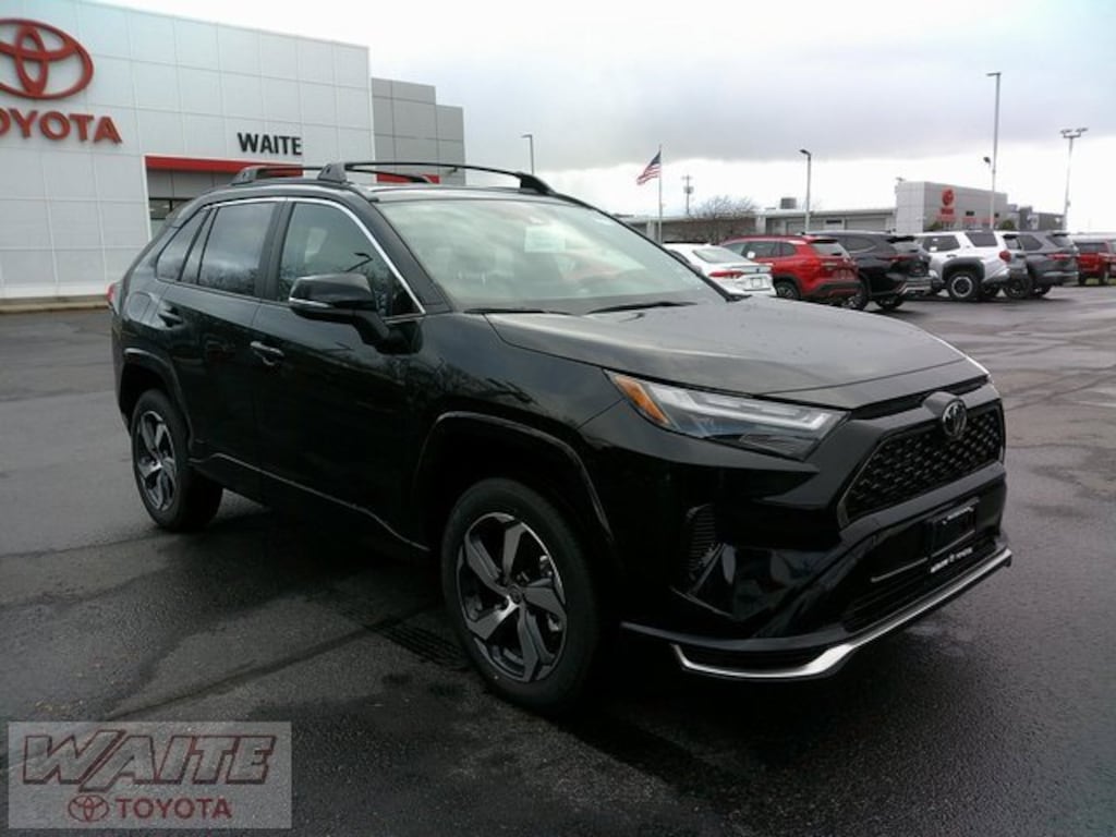 New 2025 Toyota RAV4 Plug-in Hybrid SE PLUG-IN HYBRID