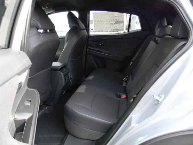 2026 Toyota C-HR SE - Photo 10