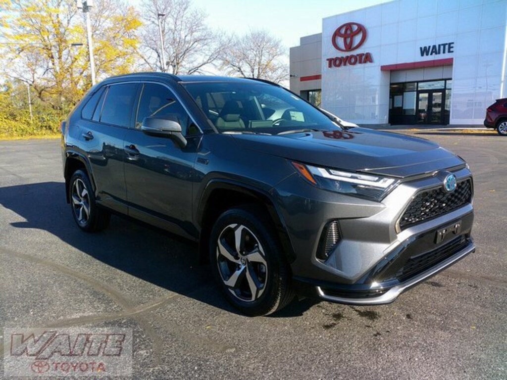 Used 2024 Toyota RAV4 Prime SE SUV