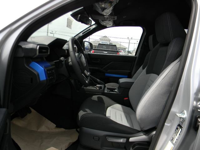 2026 Toyota 4Runner TRD Off-Road - Photo 17
