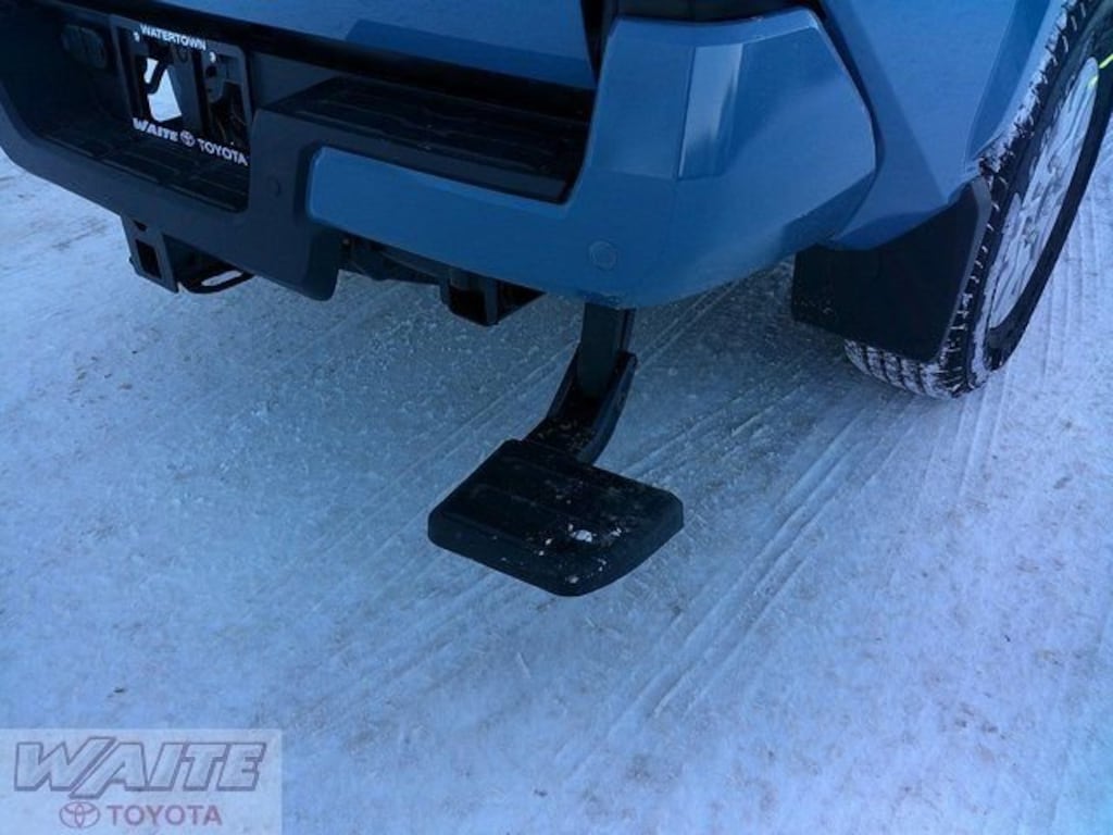 New 2026 Toyota Tacoma SR5 4X4 DBL CAB LONG BED