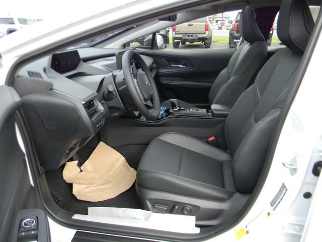 2026 Toyota Prius Plug-in Hybrid Nightshade - Photo 15