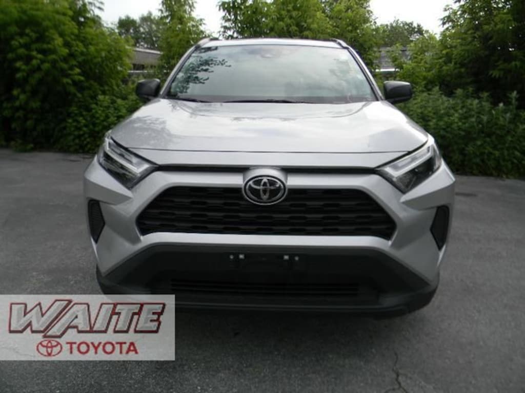 Used 2025 Toyota RAV4 Hybrid LE SUV