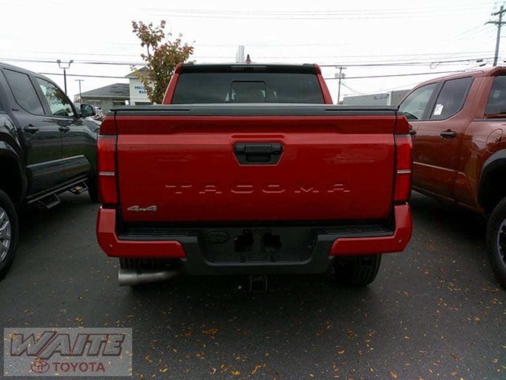 New 2025 Toyota Tacoma SR5 4X4 DOUBLE CAB