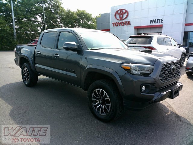 2023 Toyota Tacoma TRD Sport V6