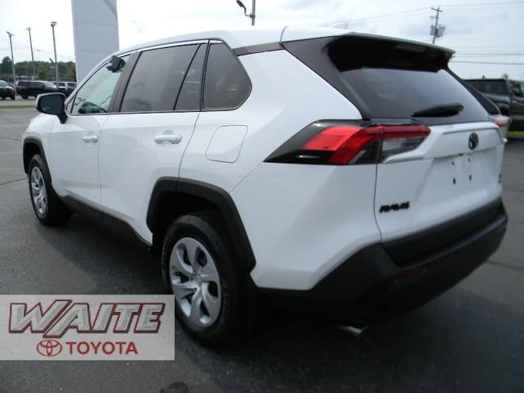 Used 2024 Toyota RAV4 LE SUV